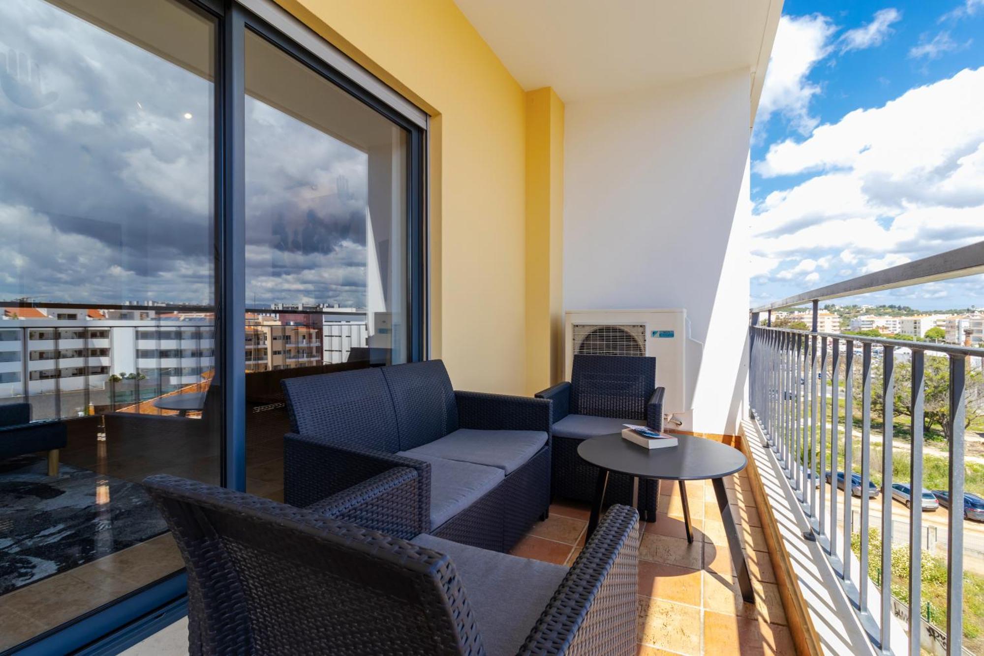 James'S Quinta Das Palmeiras, Spacious 2 Bedroom Apartment In Luxury Complex, Walking Distance To Town And Beach 拉哥斯 外观 照片